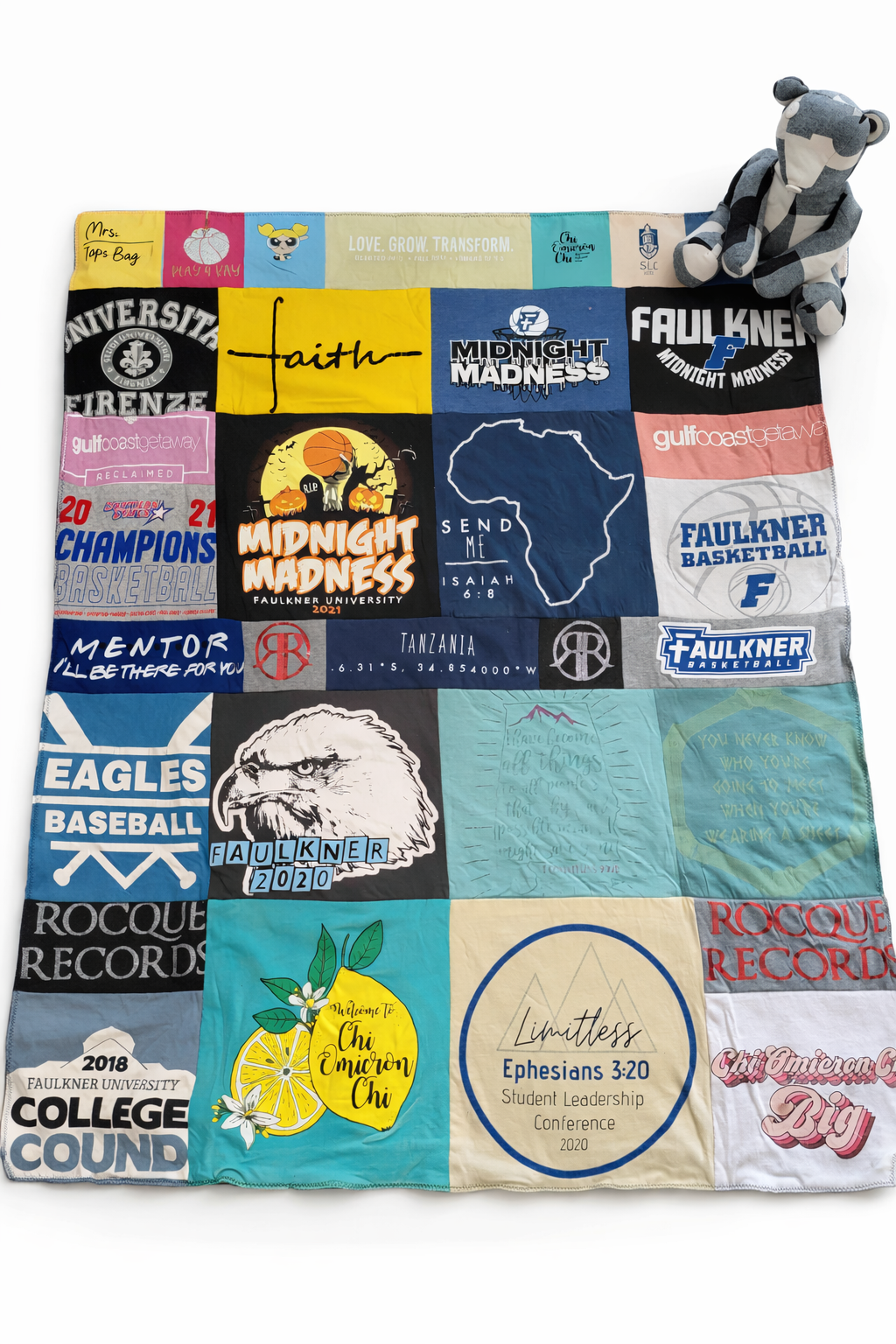 PORTFIOLI Examples Only-T-Shirt Blankets