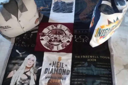 PORTFIOLI Examples Only-T-Shirt Blankets